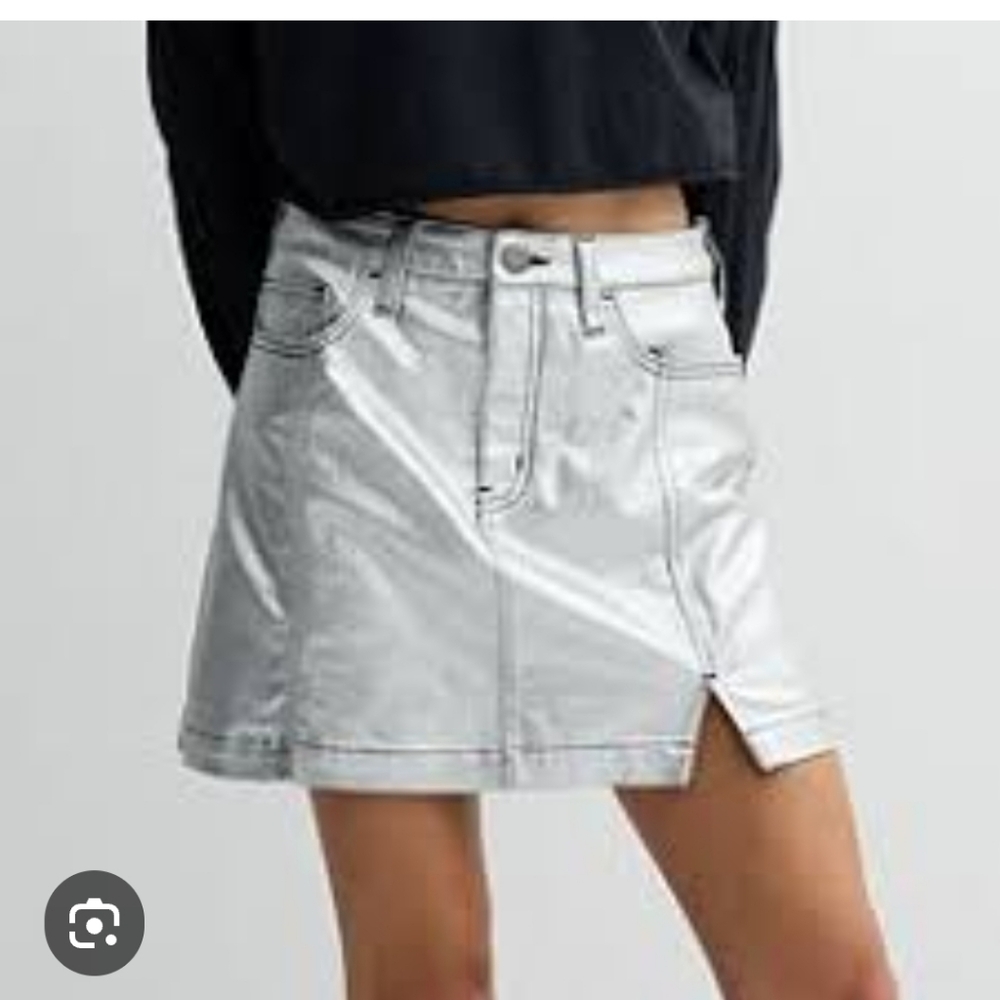 SO Silver High Rise A-Line Mini Skirt with Slit, Jr. Size 9, NWT